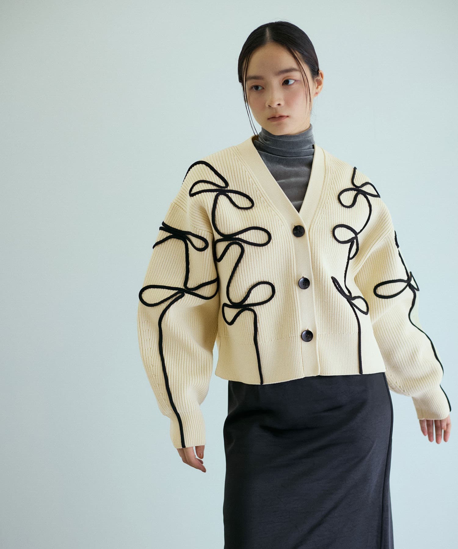 ニットカーディガン リボン刺繍モヘアカーディガン