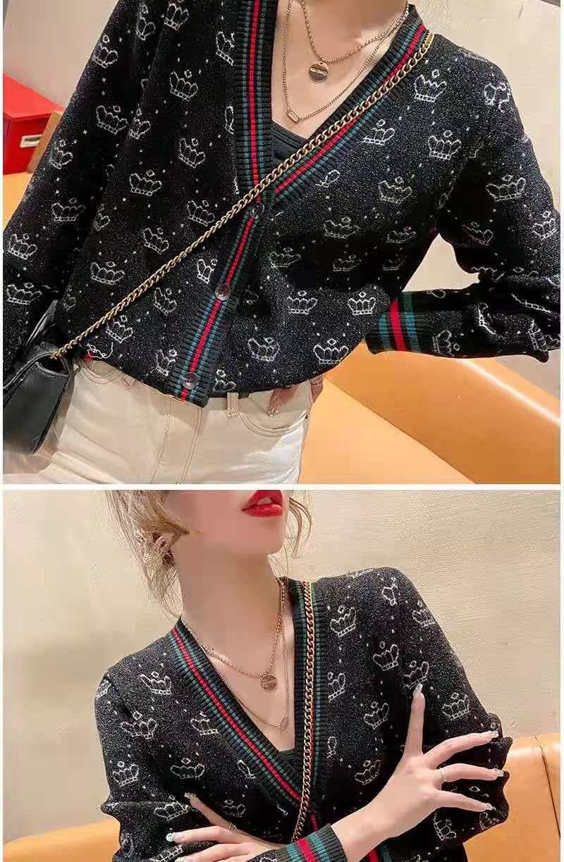 ニットカーディガン 王冠刺繍モヘアニットカーディガン